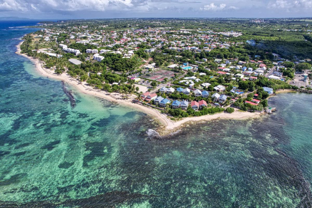 Location Villa Le Moule Guadeloupe__vue du ciel-33